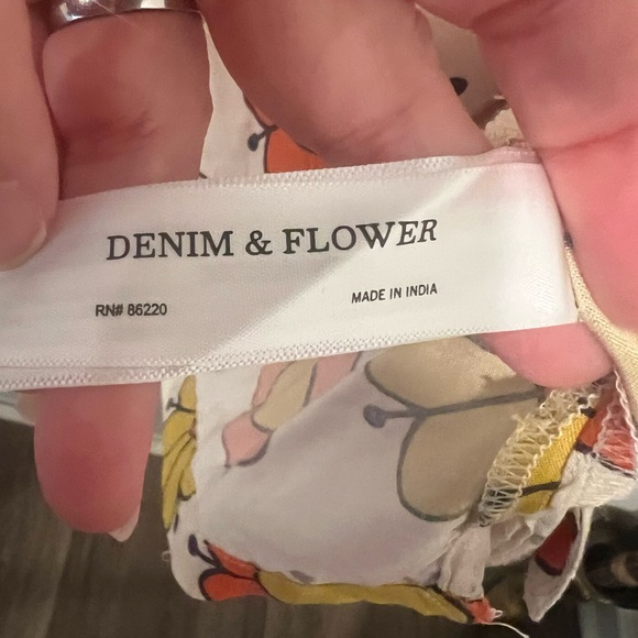 Denim & Flower Ricky Singh Retro Style 70s Inspired Floral Shirt Sz Small - Picture 6 of 7